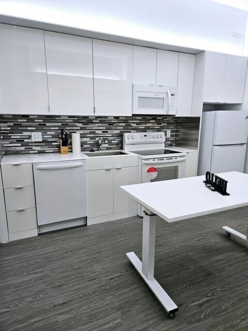 Tremont Smart 11 - A Kcm * Cleveland